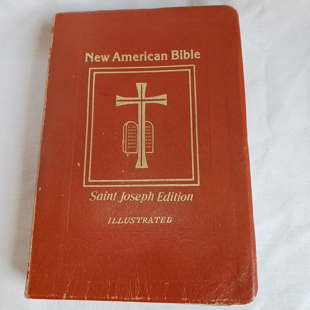 American Bible St Joseph Edition Leather Medium
